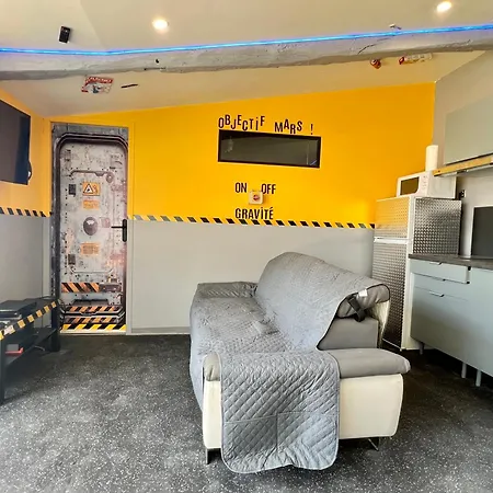 別荘 Missionscope Maison Avec Jacuzzi A 5 Min Du Parc シャッスヌイユ・デュ・ポワト