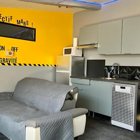 別荘 Missionscope Maison Avec Jacuzzi A 5 Min Du Parc シャッスヌイユ・デュ・ポワト